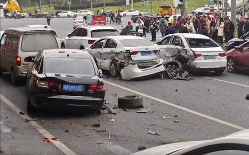 车事故爆料最新,“惊魂瞬间！最新车祸爆料揭示事故真相”